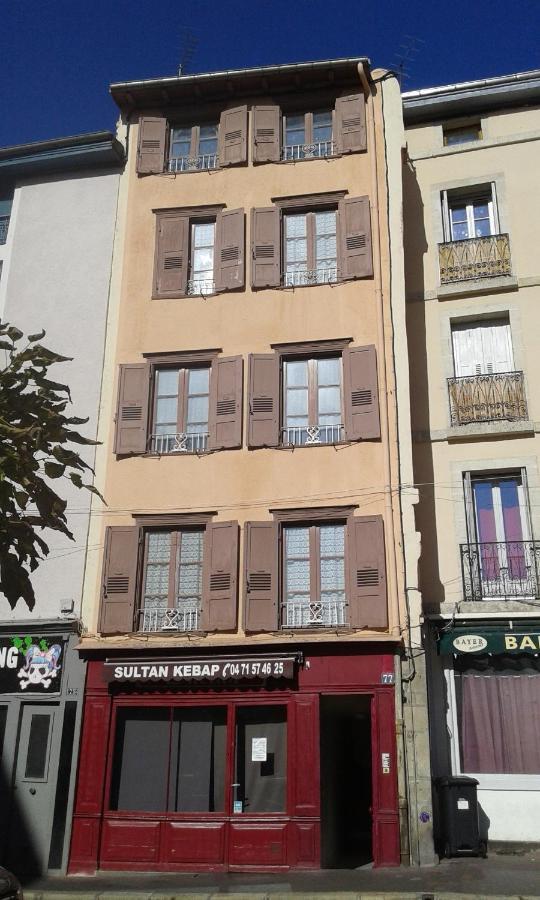 Le Sultan Du Theron 3Em Etage Appartement Le Puy-en-Velay Buitenkant foto