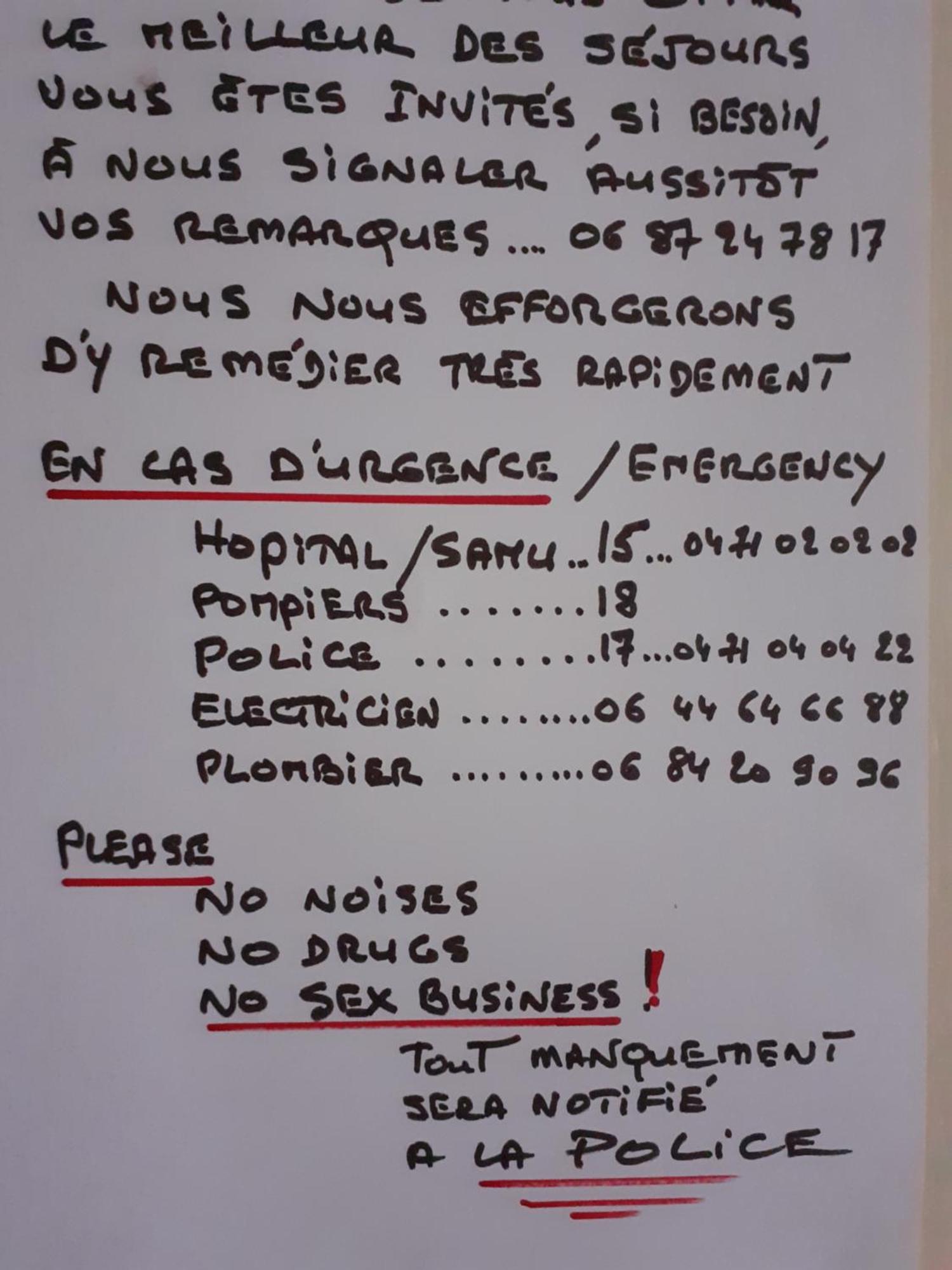 Le Sultan Du Theron 3Em Etage Appartement Le Puy-en-Velay Buitenkant foto